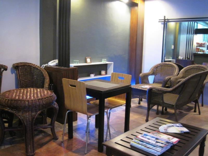 Jared Suites Upper Digos Экстерьер фото
