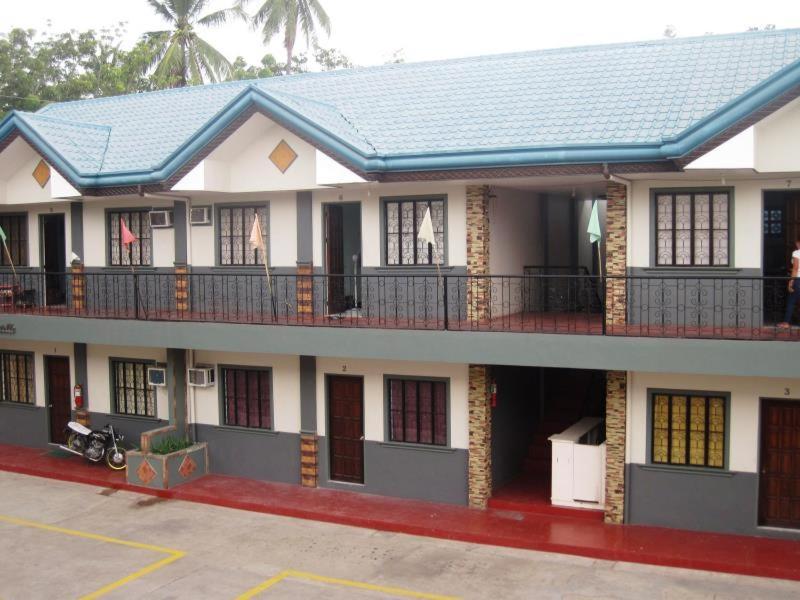 Jared Suites Upper Digos Экстерьер фото