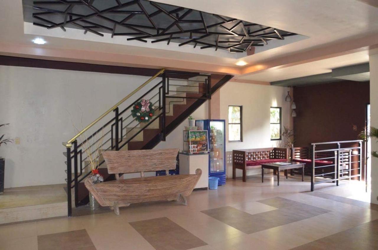 Jared Suites Upper Digos Экстерьер фото